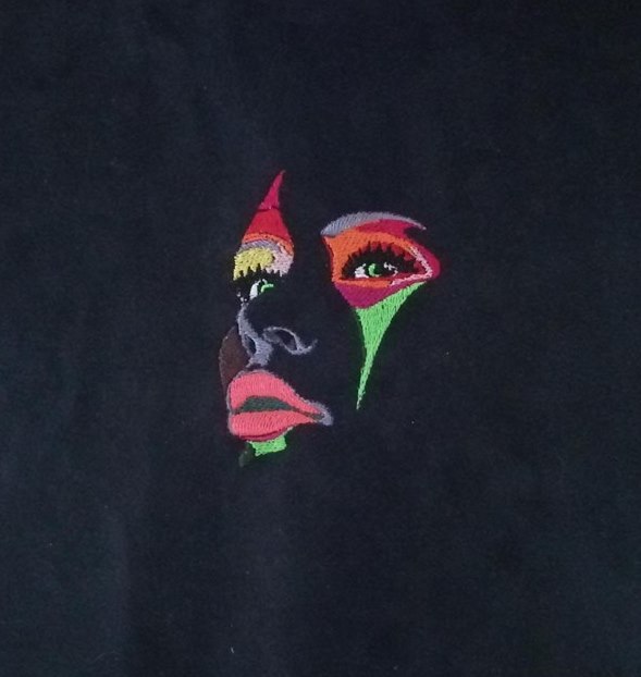 Visage multicouleurs